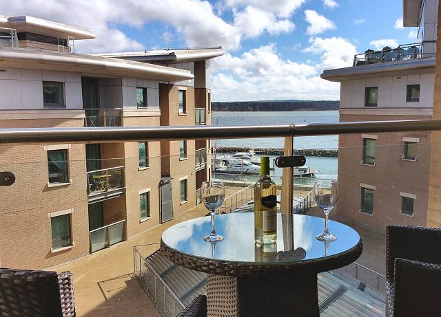 Poole Quay Luxury Apartment